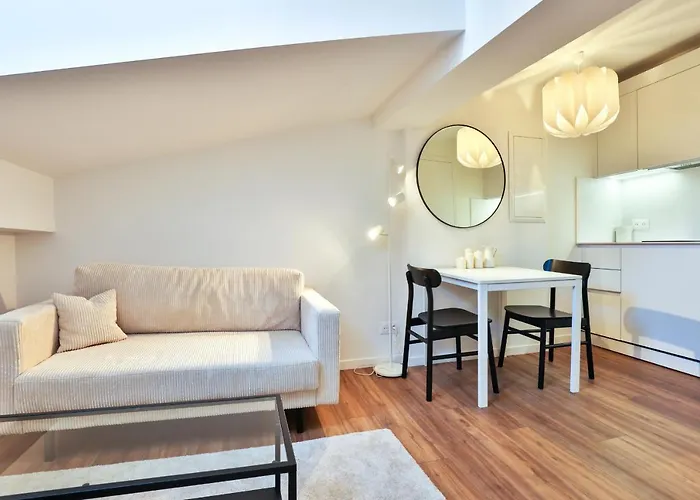 Superbe Studio Nice Hyper Centre Immeuble Standing